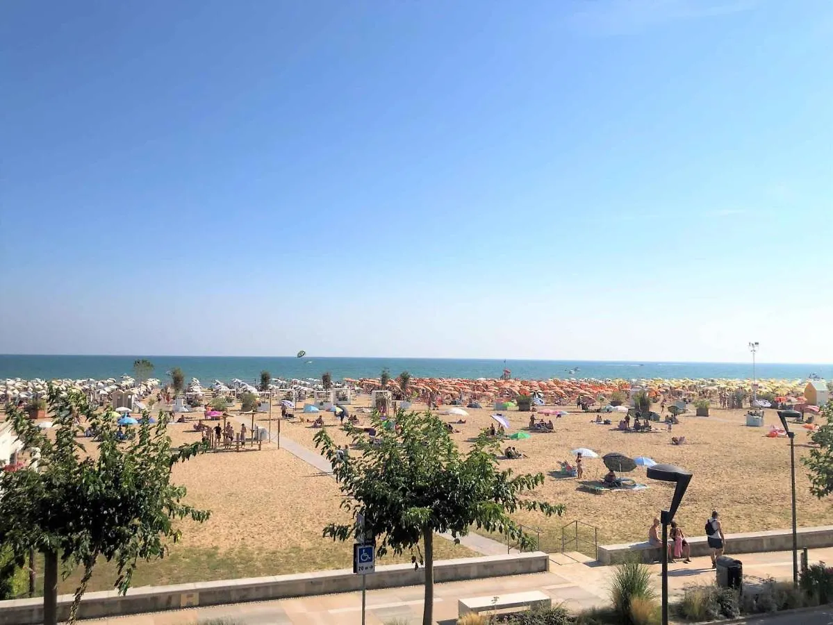 Apartment In Bibione 43487